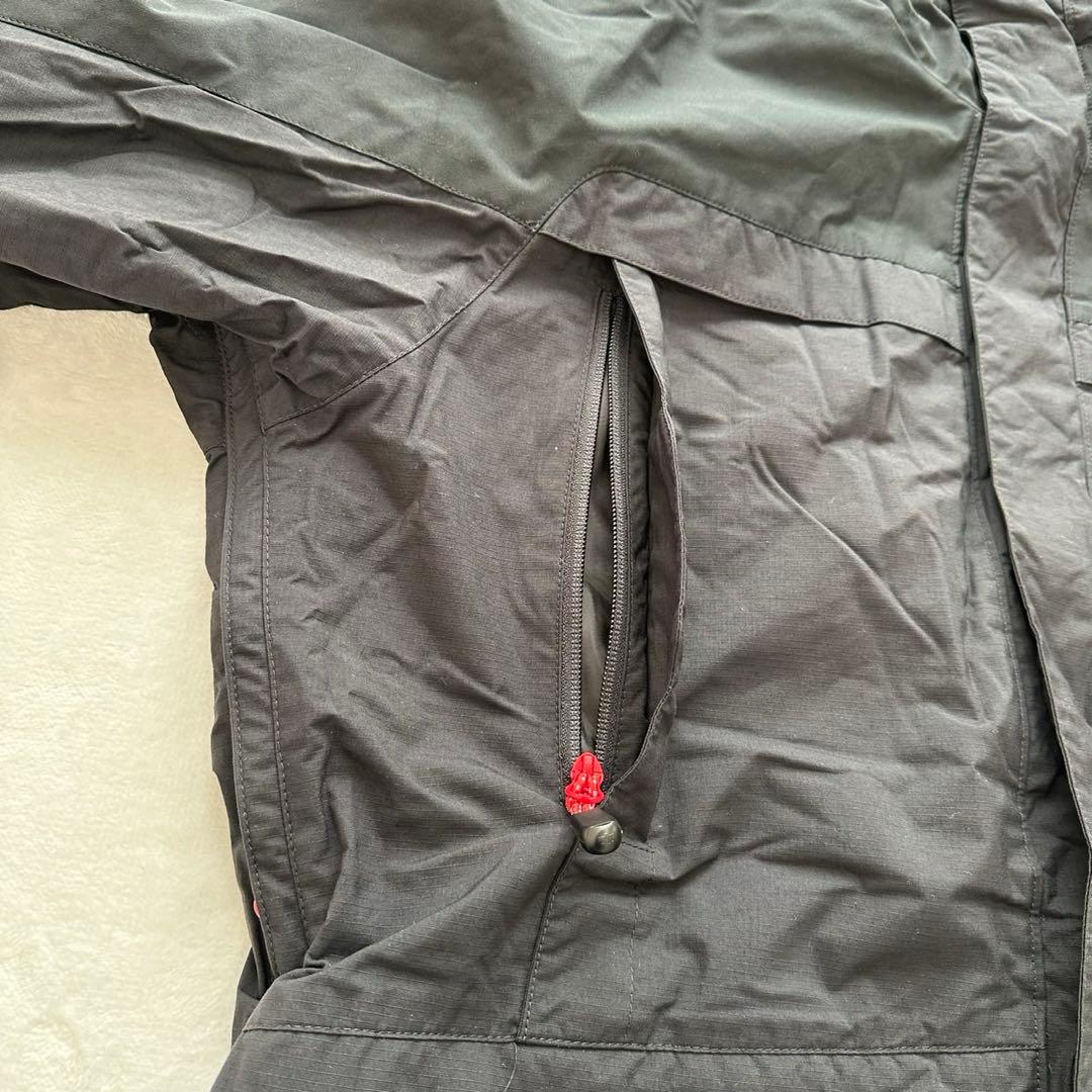 デサント オルテライン　スキーウェア（L相当）黒　裏起毛　ナイロン