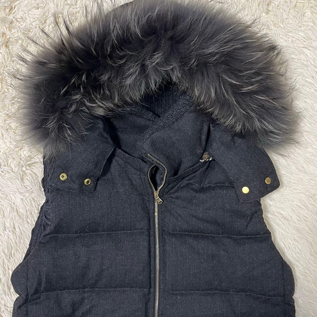 定番 TATRAS ダウンベスト LUSERA フード ファー L 03 グレー