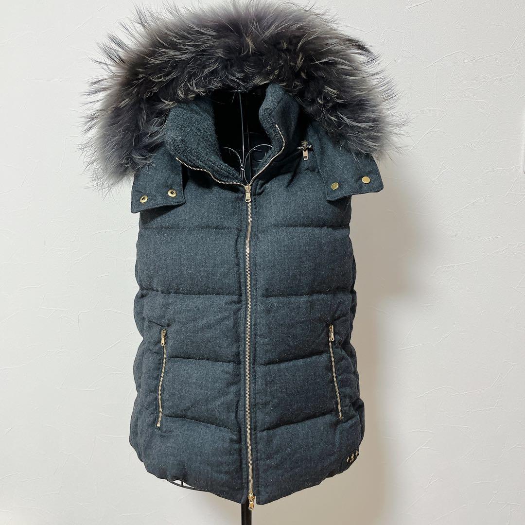 定番 TATRAS ダウンベスト LUSERA フード ファー L 03 グレー