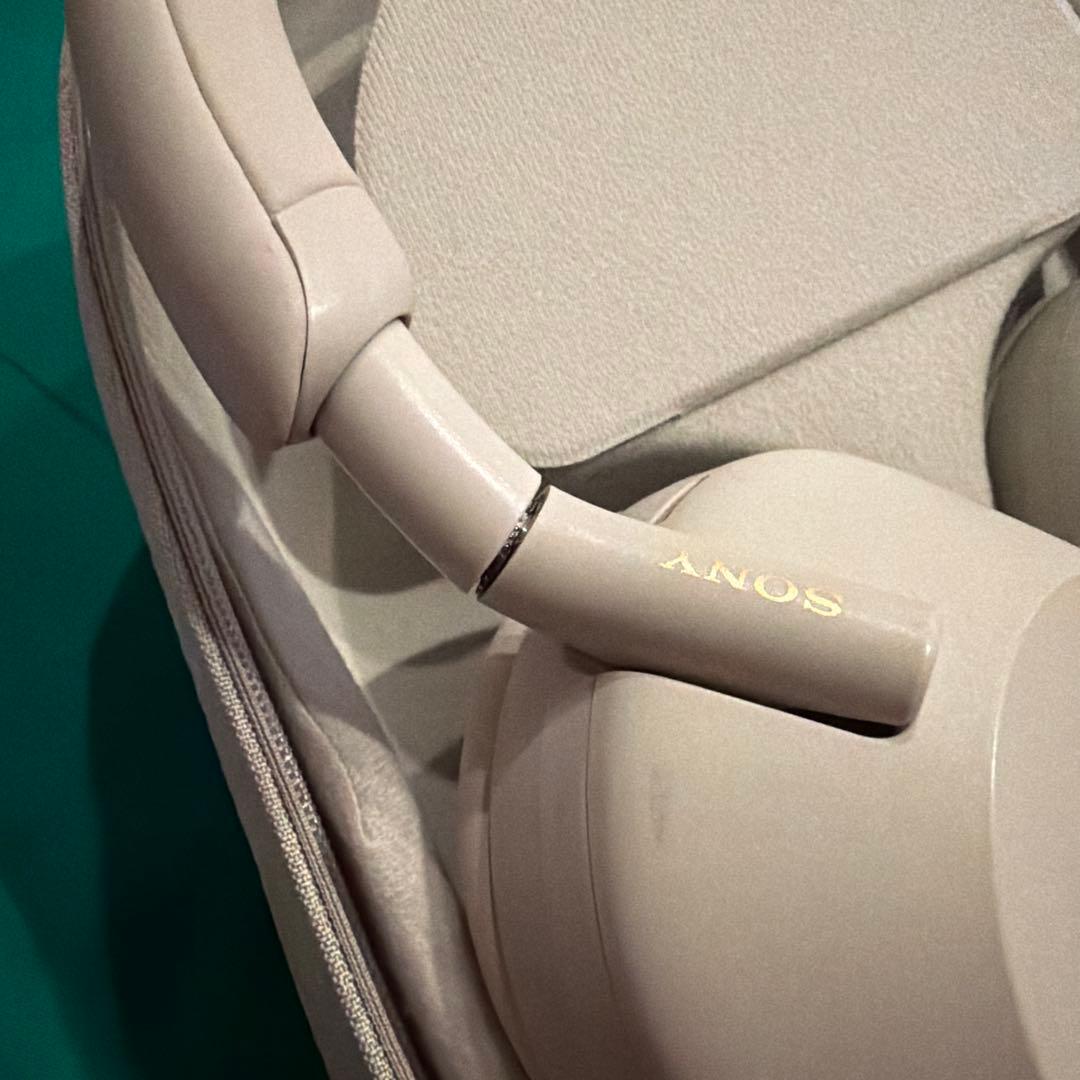 SONY WH-1000XM5 ノイズキャンセリングヘッドフォン