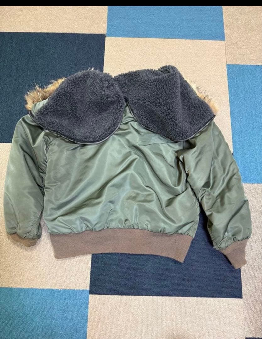 オリーブグリーン MA-1 フライトジャケット N2B