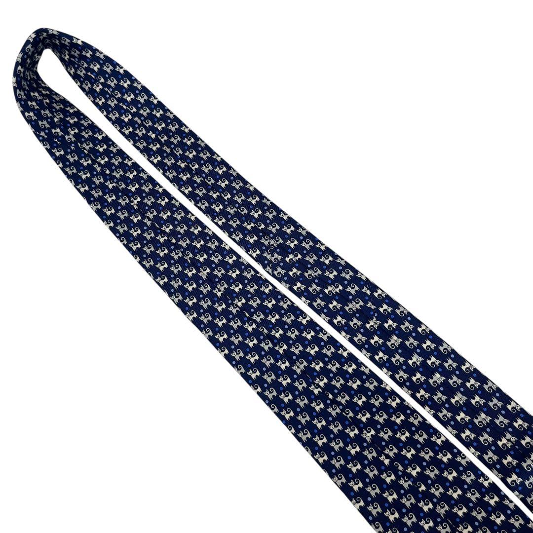 極美品⭐︎サルヴァトーレフェラガモ シルク100% イタリア製ネクタイ ブルー