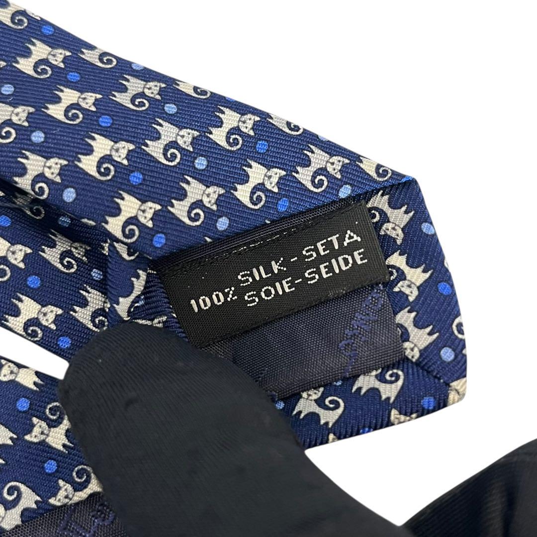 極美品⭐︎サルヴァトーレフェラガモ シルク100% イタリア製ネクタイ ブルー