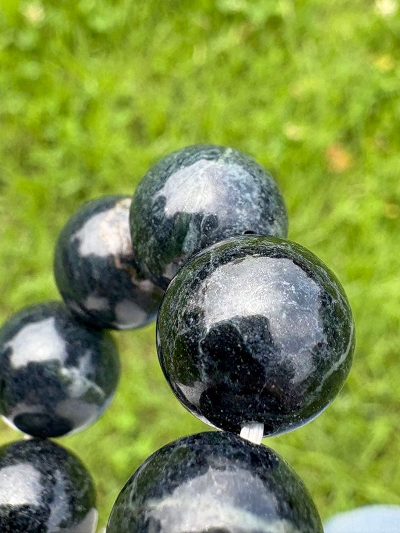 【匿名発送】希少 神居古潭（紺）ブレスレット