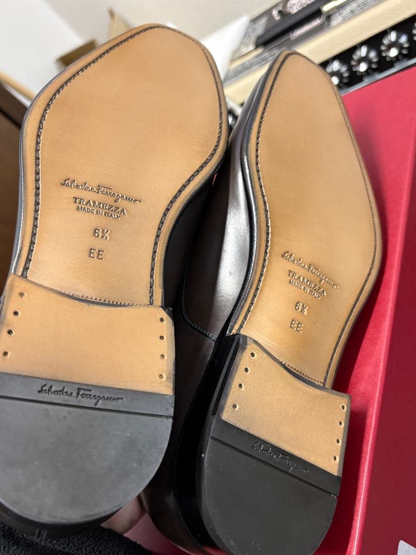 Salvatore Ferragamo フェラガモ　シューズ