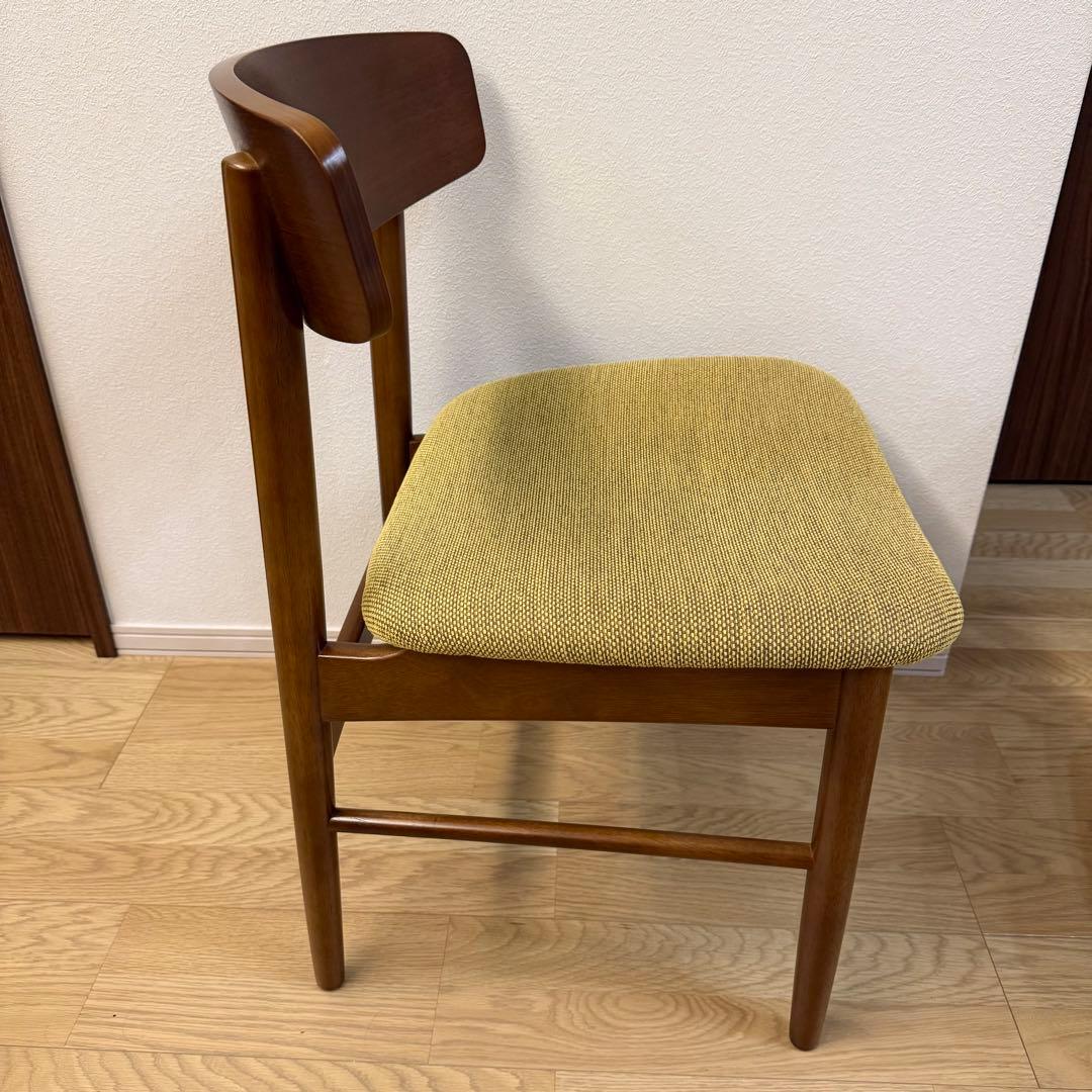 カリモク 60 Tチェア　ダイニングチェア