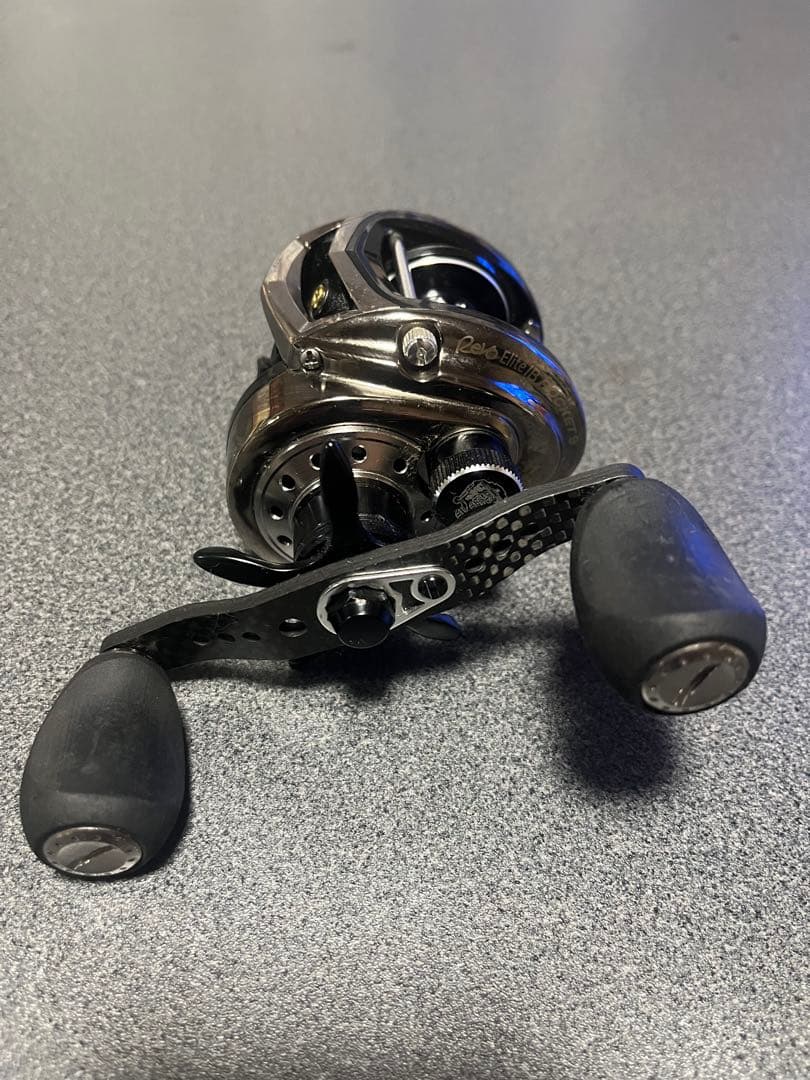 Abu Garcia ROCKET9 リール