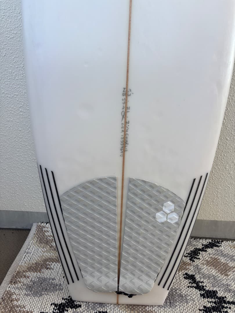 美品）ネックベアード　５’３-21-2 1/4 27.4L TEAM LIGHT