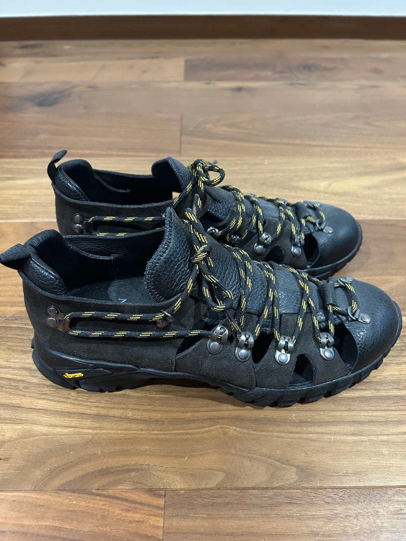 靴 NICENESS VENETO 42