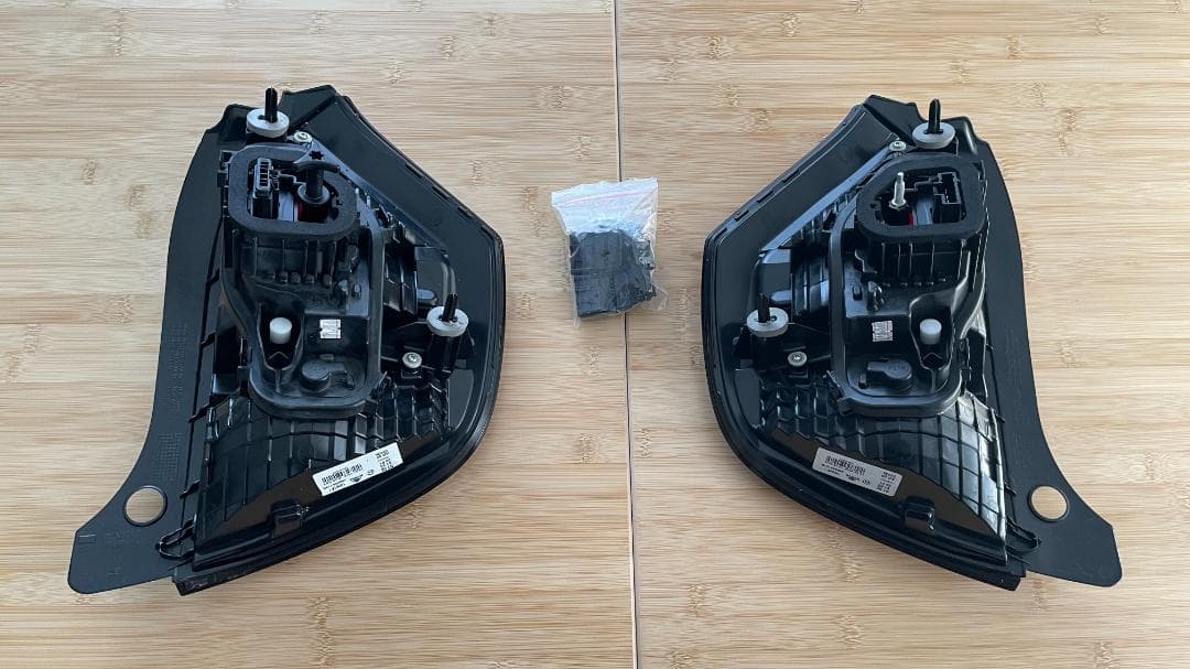 トゥインゴ LEDテールランプ 後期型 バックランプ2灯化