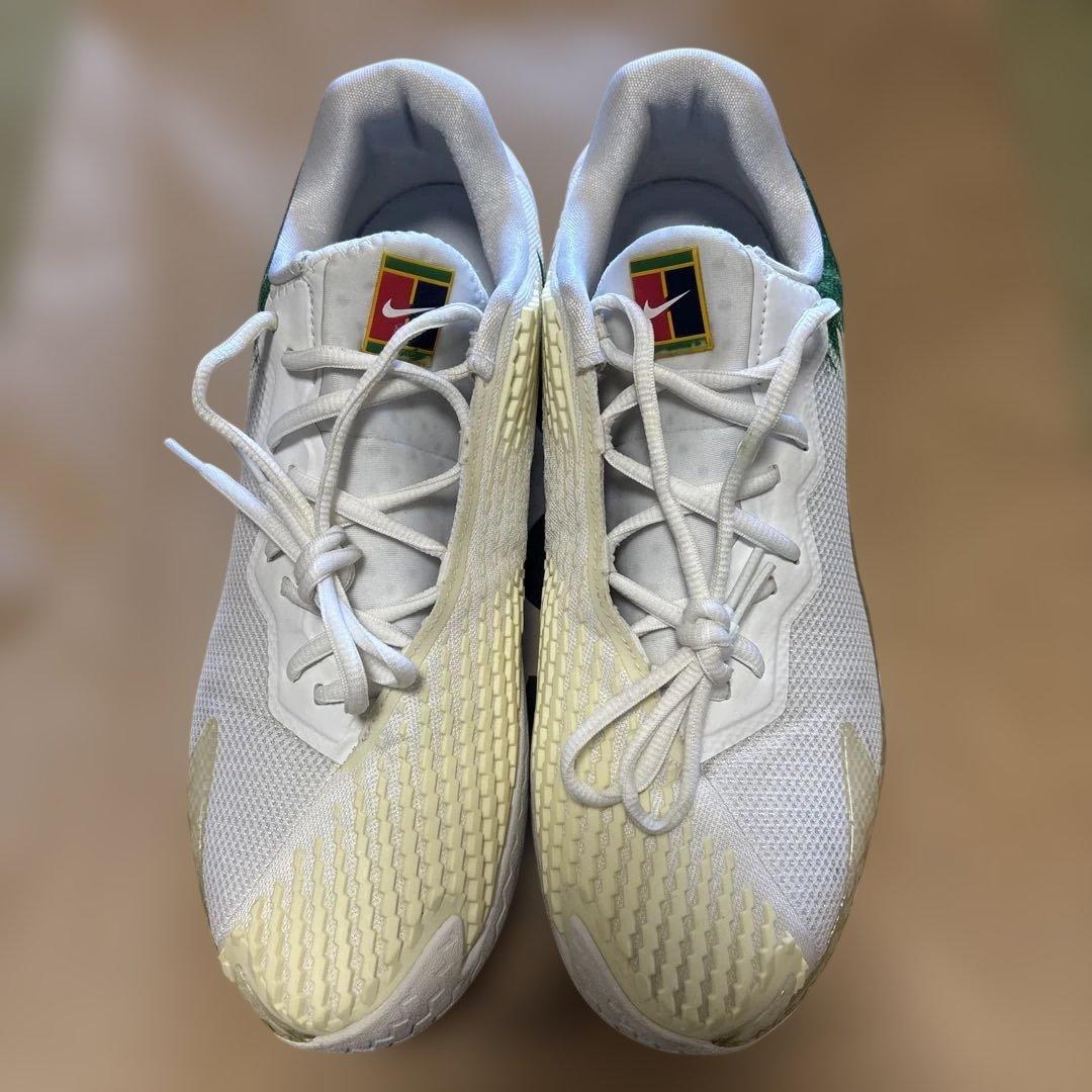 ナイキ テニス シューズ ナダル