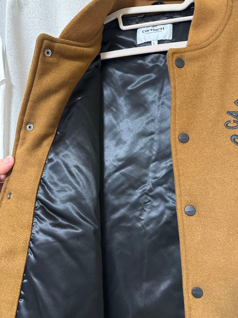 Carhartt WIP スタジャン ブラウン