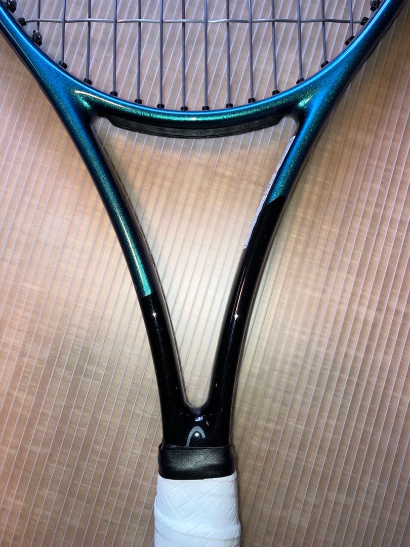 超美品！HEAD Gravity PRO 2025【国内正規品】