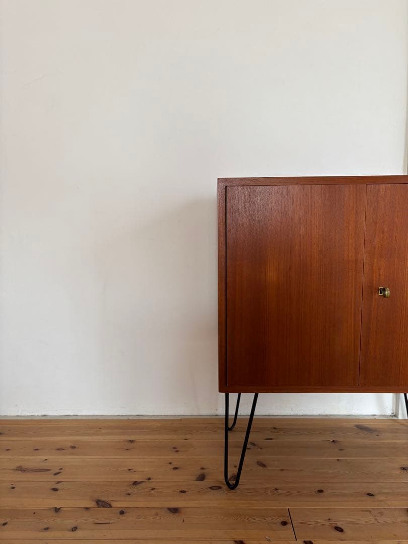 北欧ヴィンテージ　チーク　キャビネット