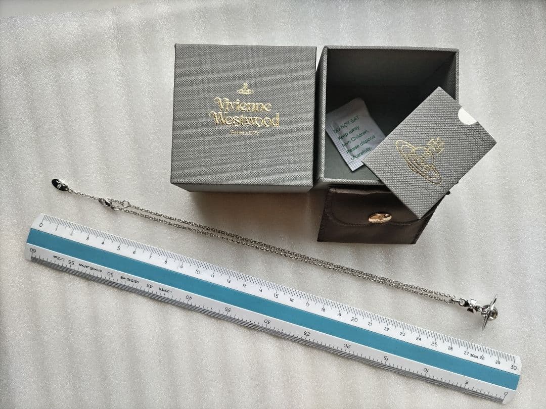 未使用品 Vivienne Westwood ネックレス シルバー