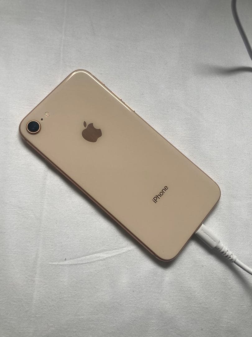 iPhone８64gb ピンクゴールド最終値下げ！これ以上は下げれません。