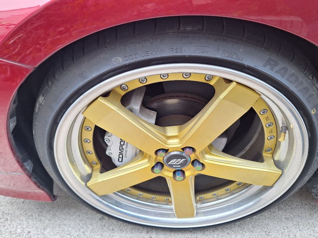 50プリウス　白ブレーキキャリパーカバーCOMPOSITE 4個セット