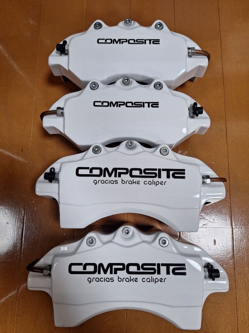 50プリウス　白ブレーキキャリパーカバーCOMPOSITE 4個セット