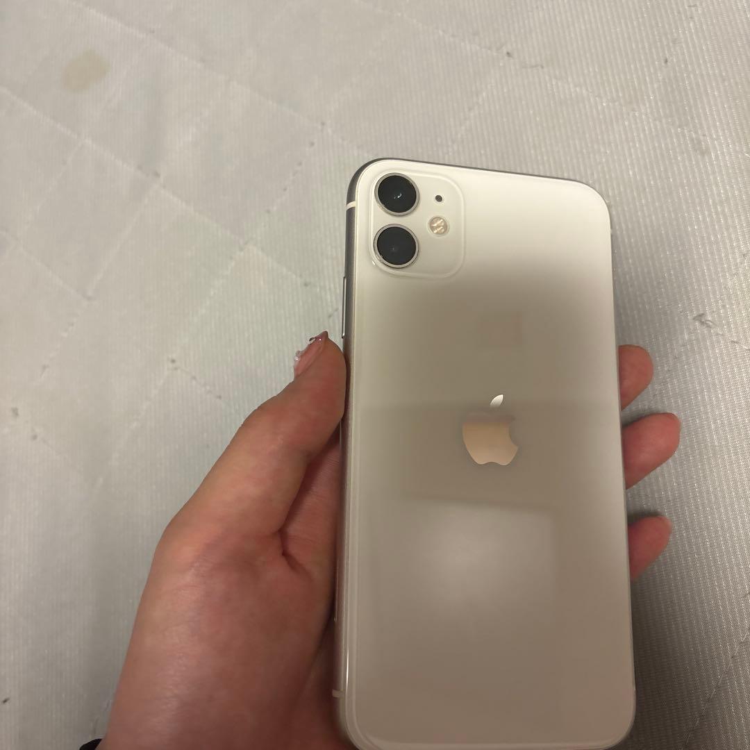 iPhone11 ホワイト 64GB