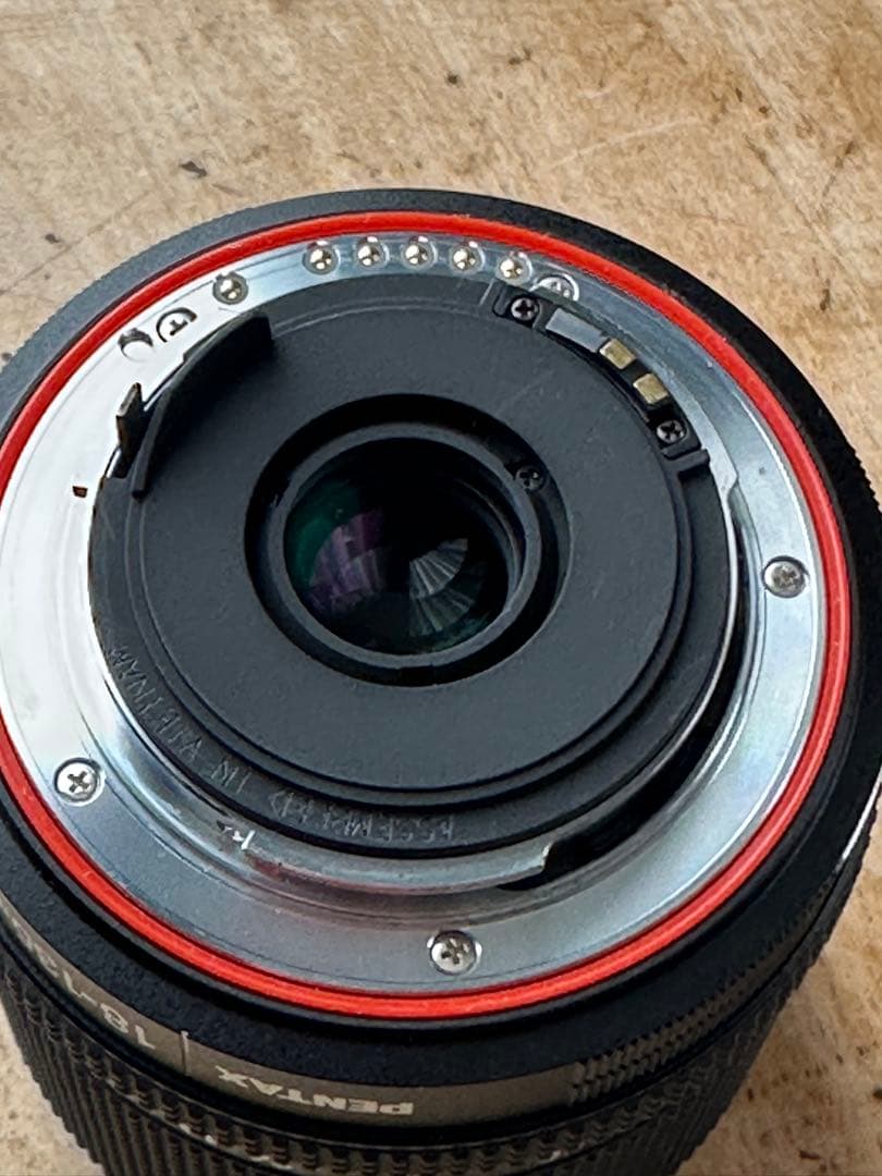 専用　　PENTAX DA18-135ミリED