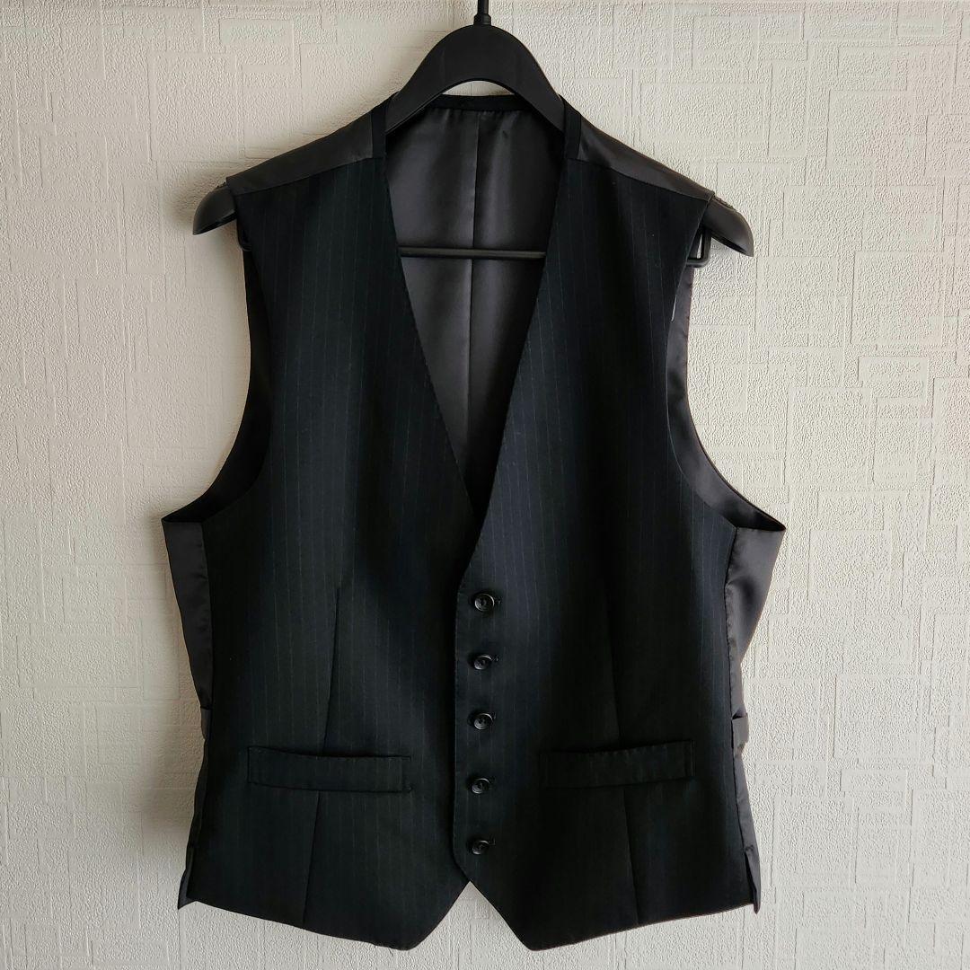 インアンドヤン　メンズ　スーツ　スリーピース　濃紺　ストライプ