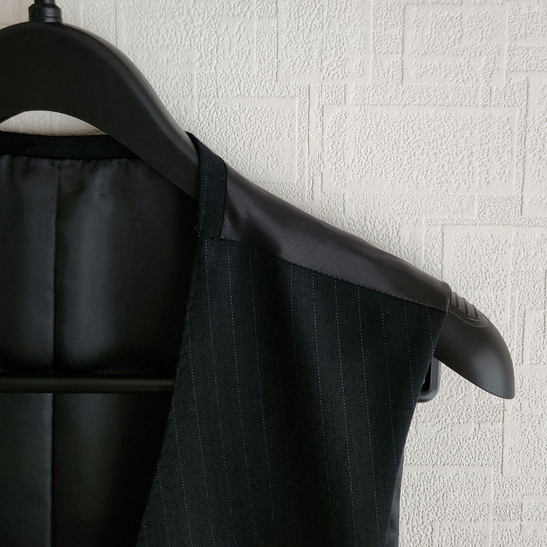 インアンドヤン　メンズ　スーツ　スリーピース　濃紺　ストライプ