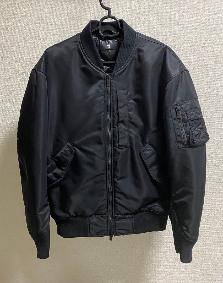 UNIQLO +J ハイブリッドダウンオーバーサイズMA-1 ブラック XS