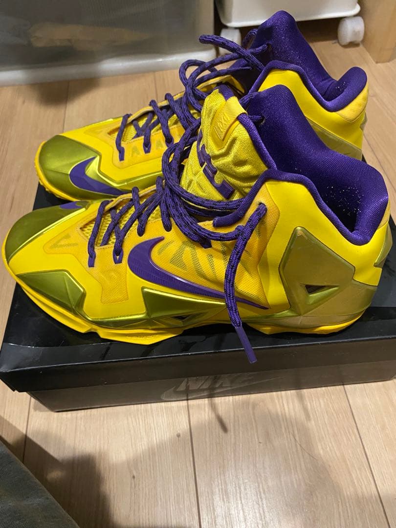 レブロン11 ID⭐️明日2/9までセール！