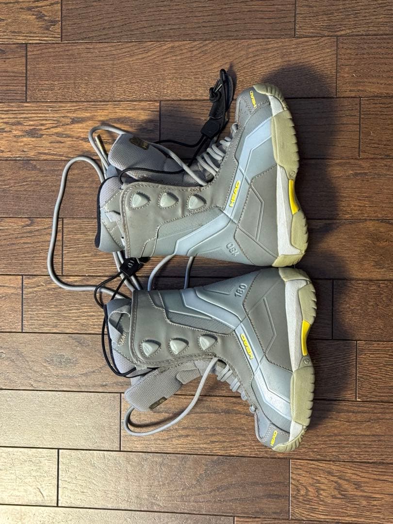 値下げしましたIGNIOスノーボード108赤 headブーツセット17.5~18