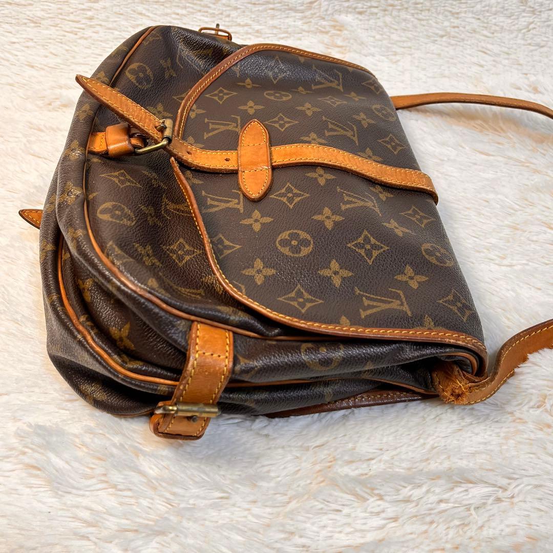 ルイヴィトン　ソミュール30 モノグラム　M42256/vi0952