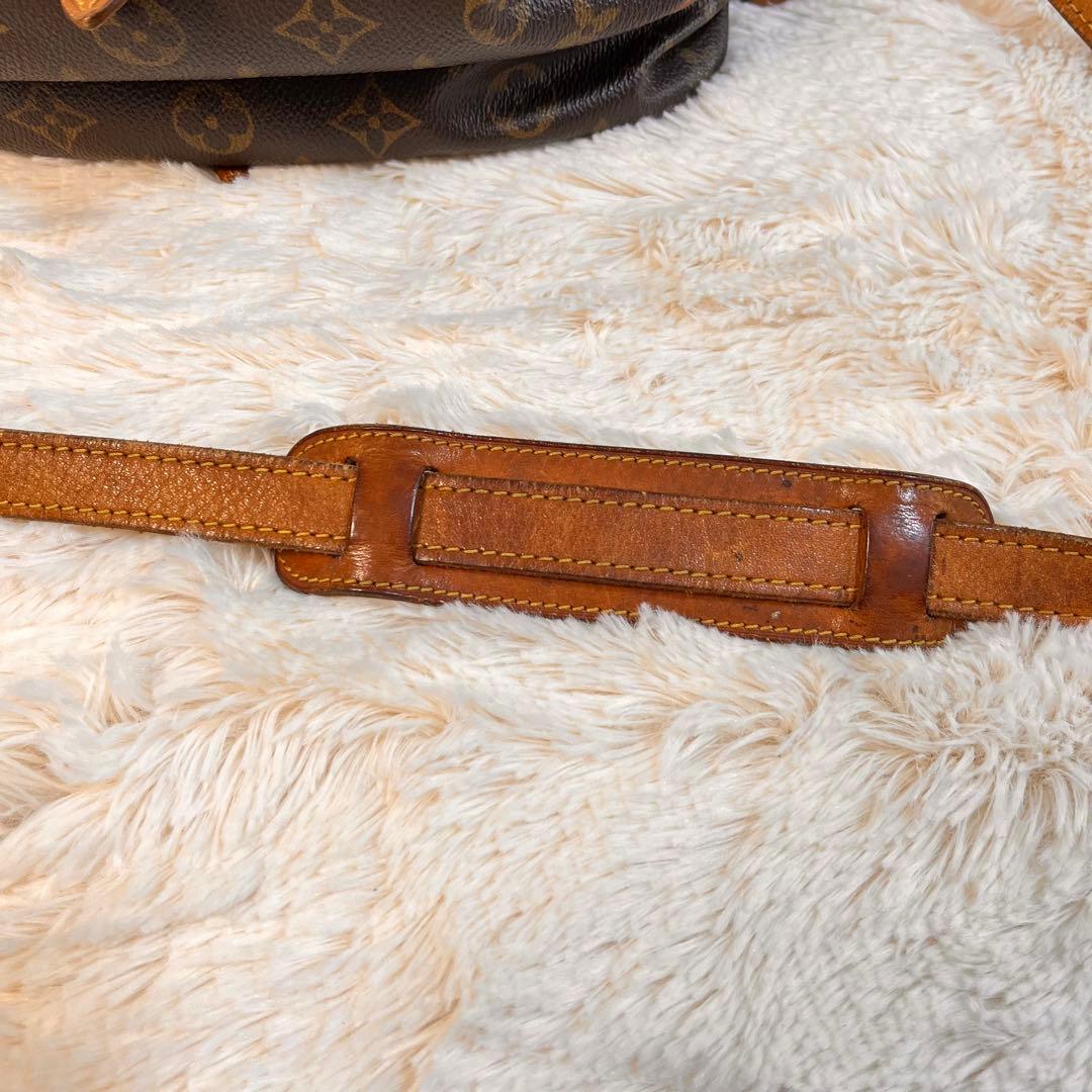 ルイヴィトン　ソミュール30 モノグラム　M42256/vi0952