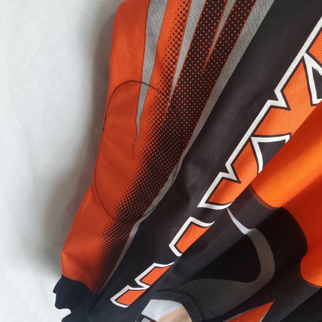 MAXXIS サイクル ロングスリーブTシャツ 衣類 タイヤ 企業