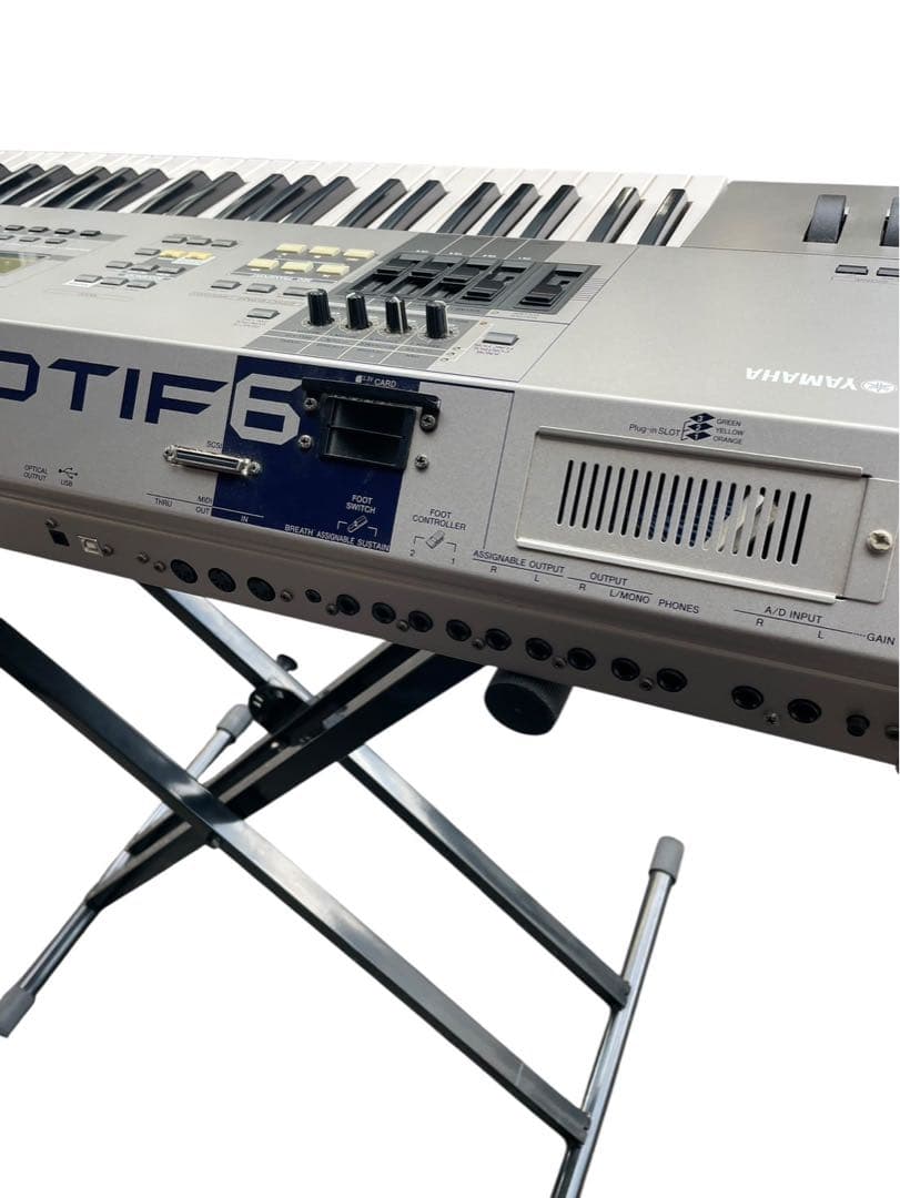 YAMAHA ヤマハ MOTIF6 シンセサイザー 61 鍵盤 ケーススタンド付