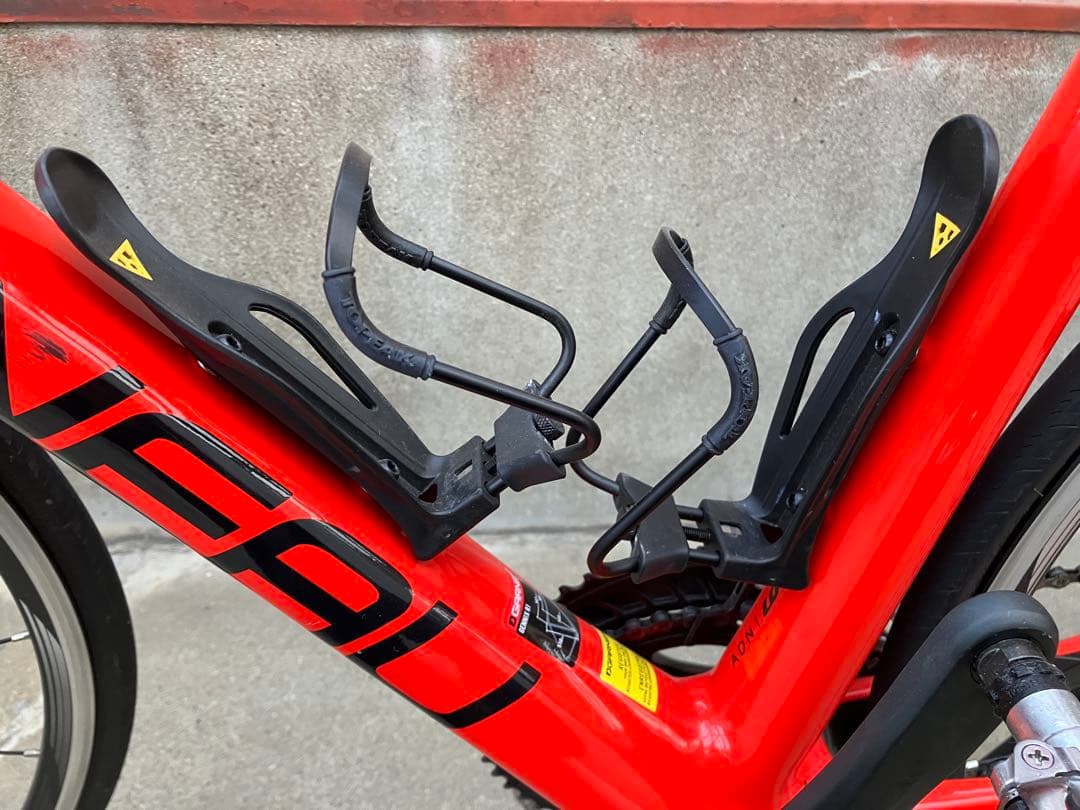 GENNIX R1 GARNEAU ガノー　カナダ　ロードバイク