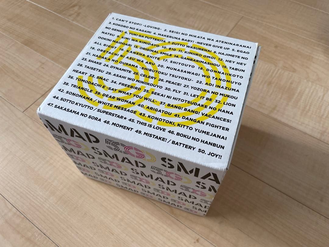 SMAPSHOP限定「50(GO) GO SMAP -50 SINGLES-」