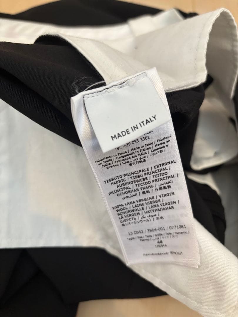 三*形様 【現行新作】FERRAGAMO フェラガモ バミューダパンツ 黒46ウ