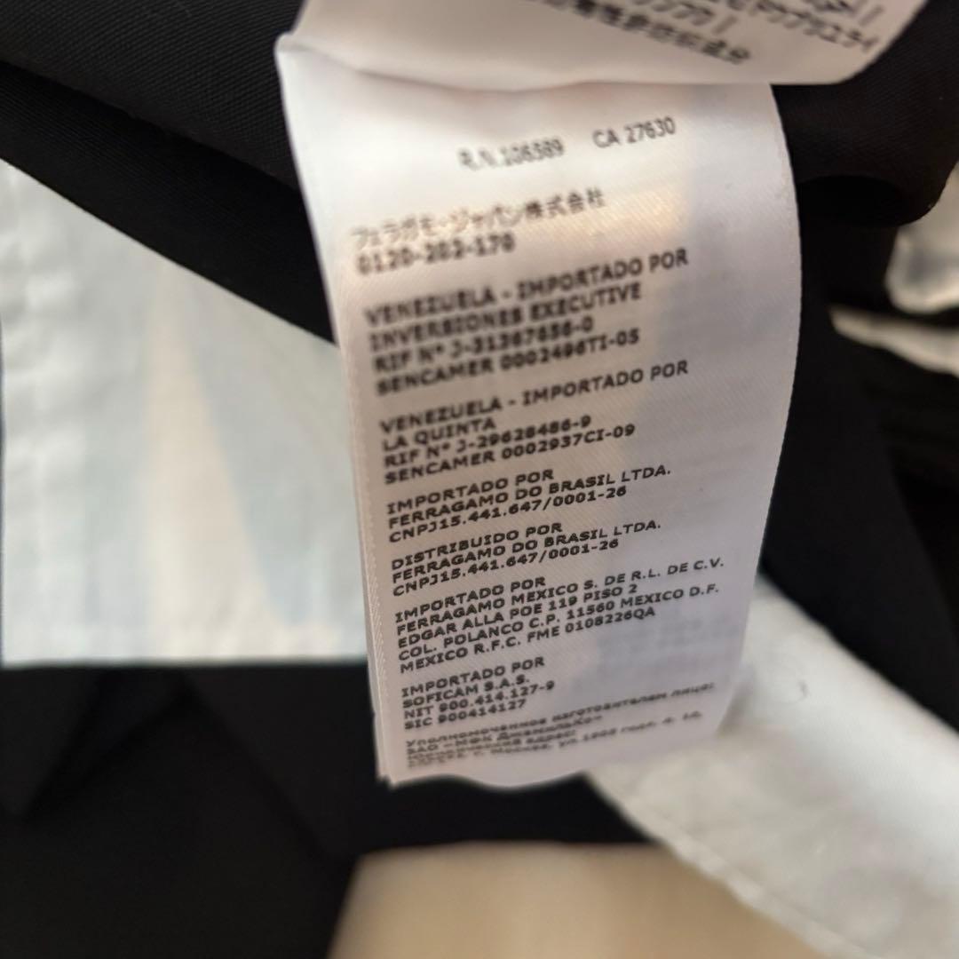 三*形様 【現行新作】FERRAGAMO フェラガモ バミューダパンツ 黒46ウ