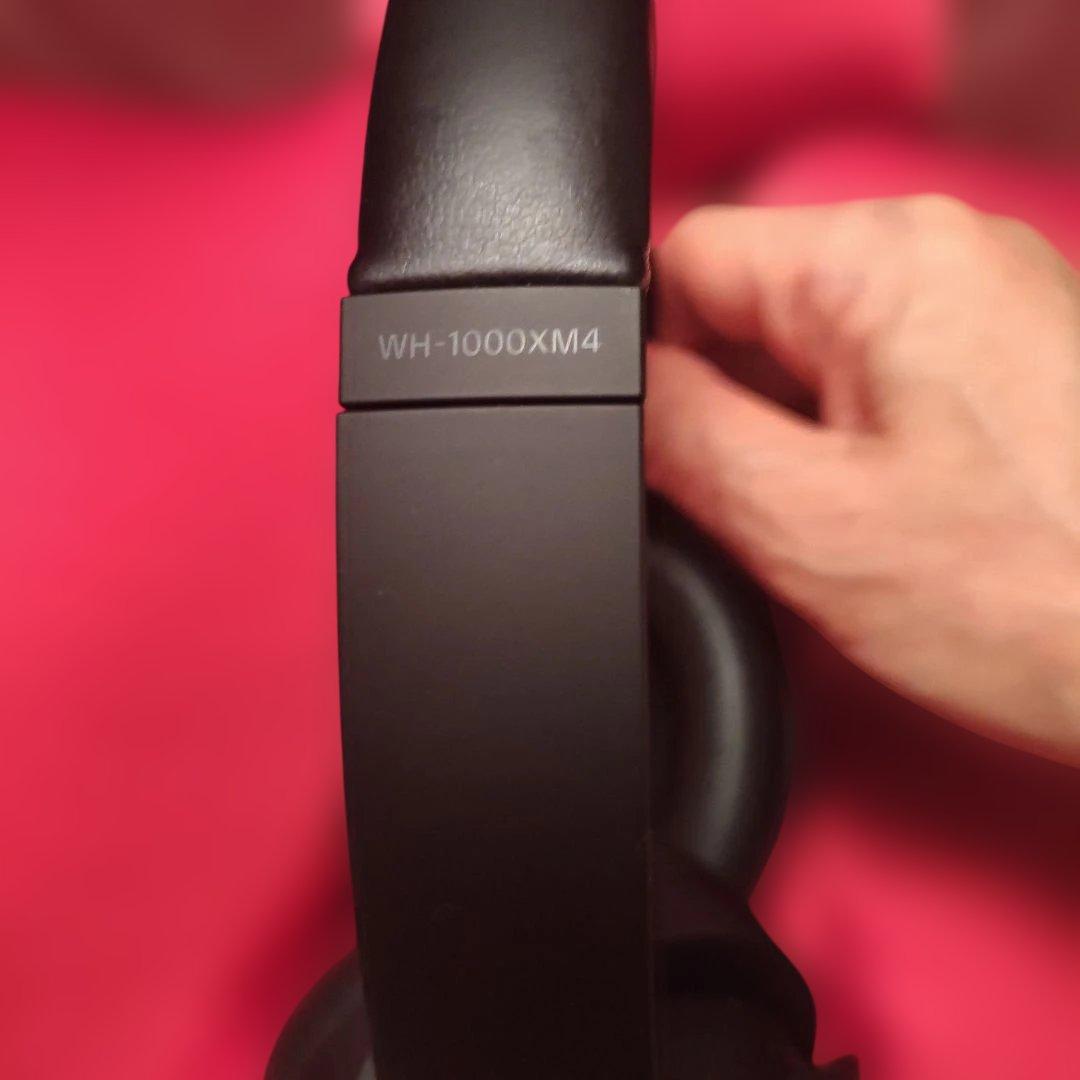 SONY ワイヤレスヘッドホン ブラック WH-1000xM4