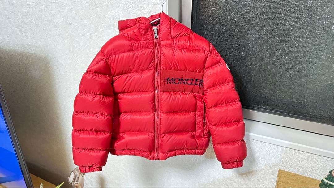 MONCLER フード付きダウンジャケット レッド 116cm 6a