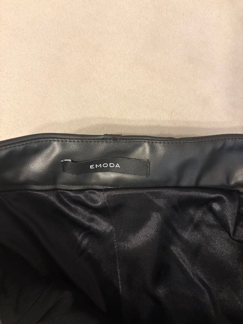 EMODA ヴィンテージライクオーバーブルゾンセットアップ（セット販売）