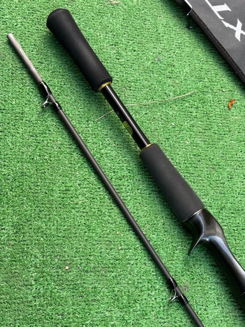 BASS ONE XT バスロッド カーボン製　バスワン