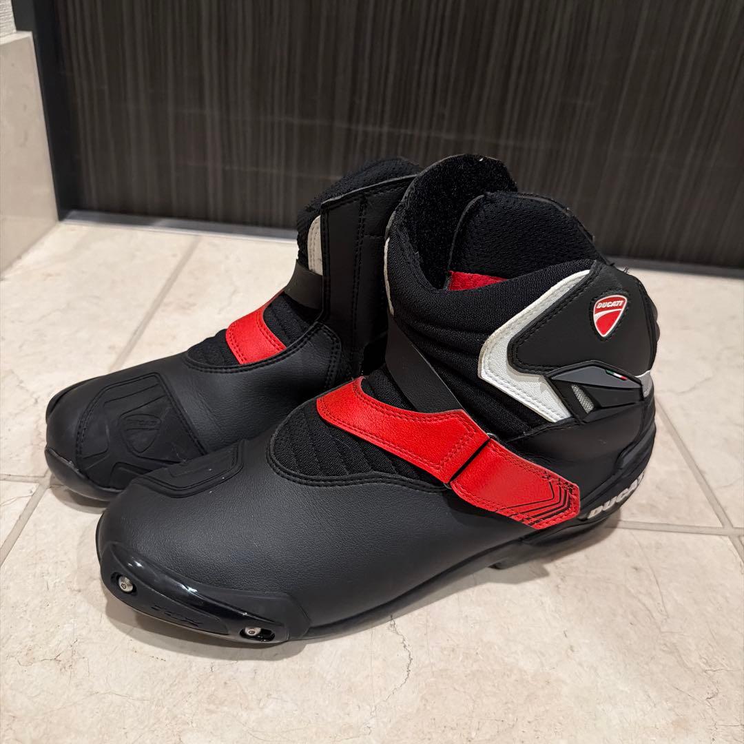 DUCATI テクニカルブーツ