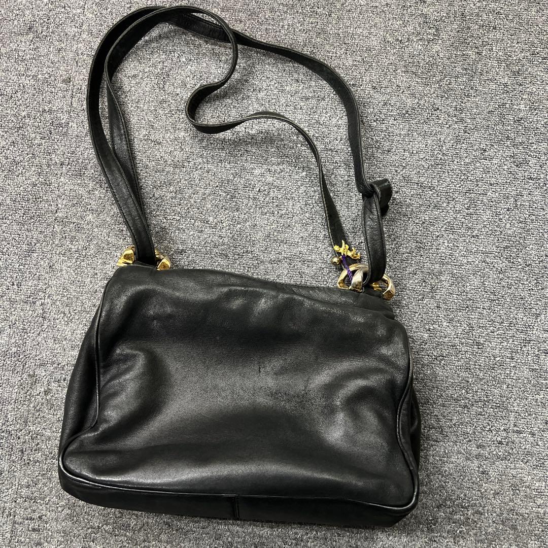 m*格様 16 ロエベ LOEWE ショルダーバッグ　アナグラムロゴ　ナッパレザ