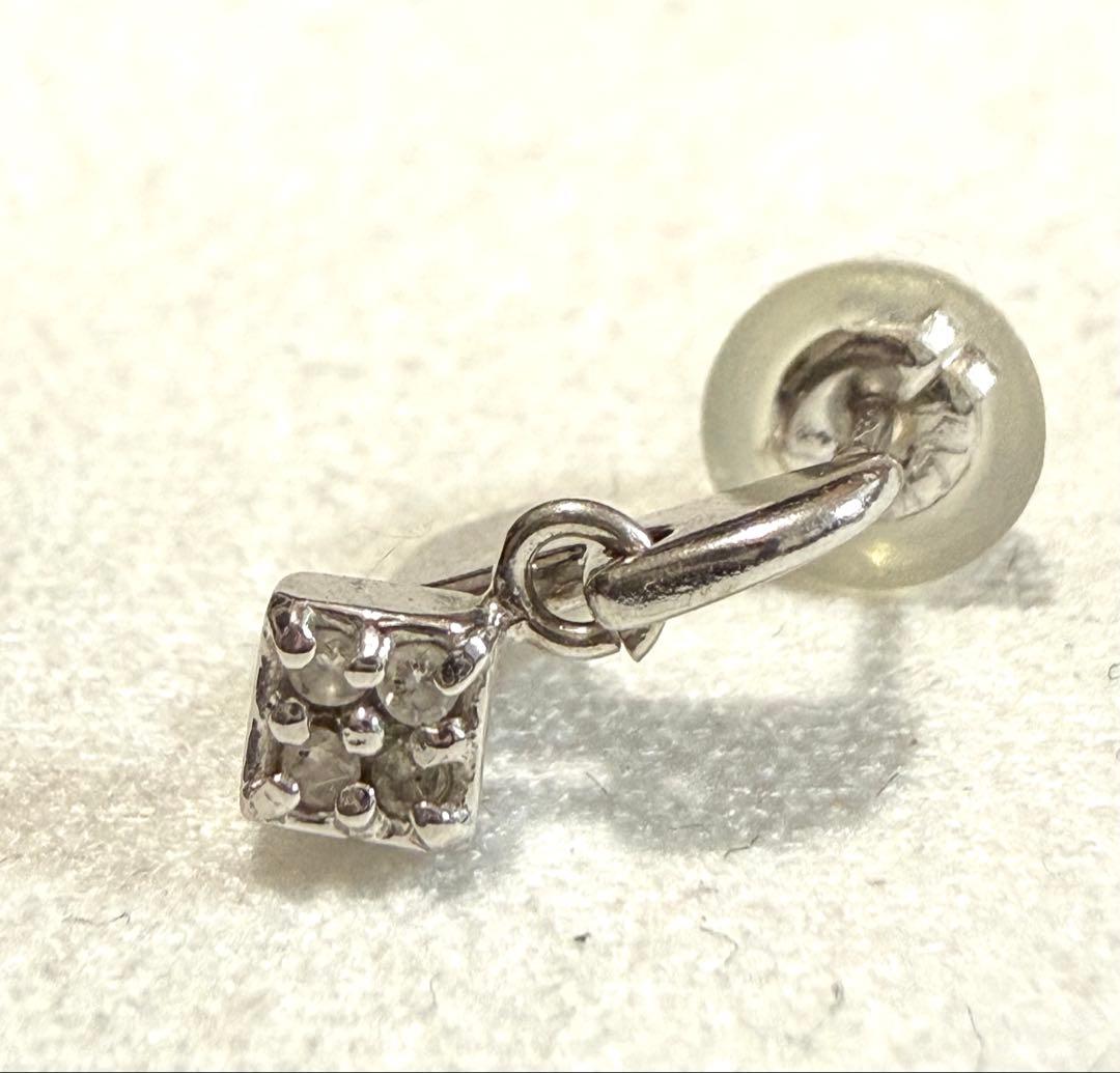 ★k14WGダイヤモンドピアス(両耳用)★
