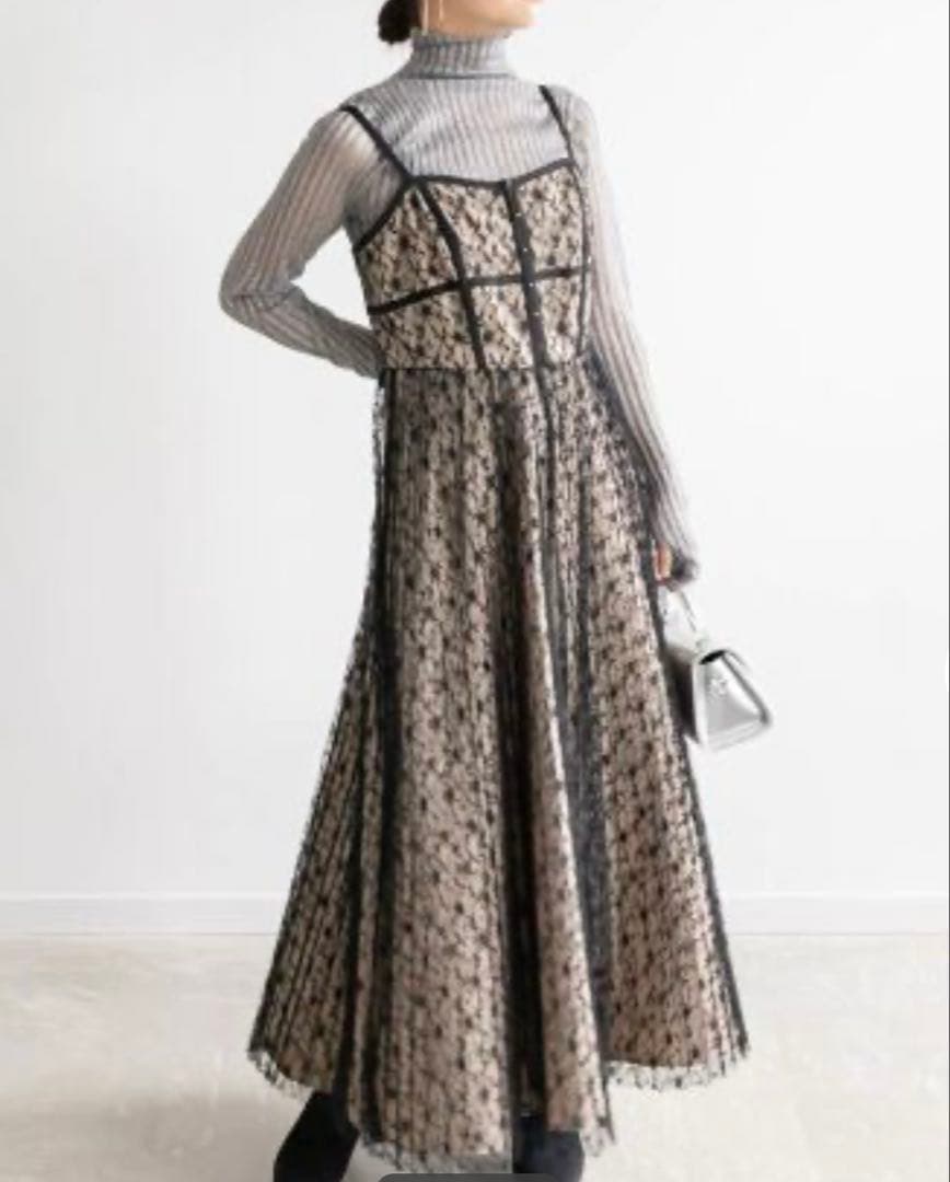 RANDA コルセットライクレースキャミワンピース