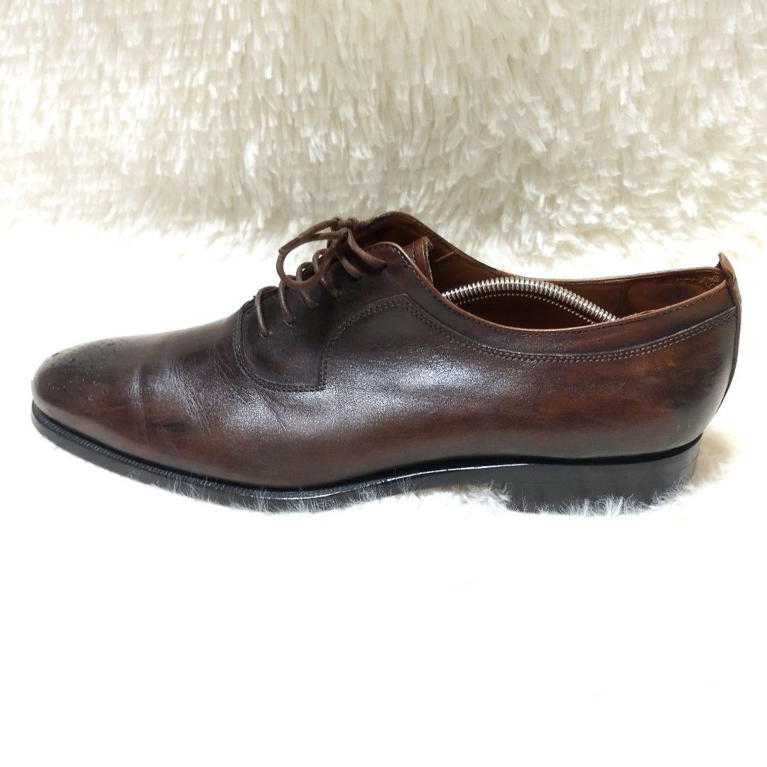 BARNEYS NEW YORK バーニーズニューヨーク メダリオン ブラウン