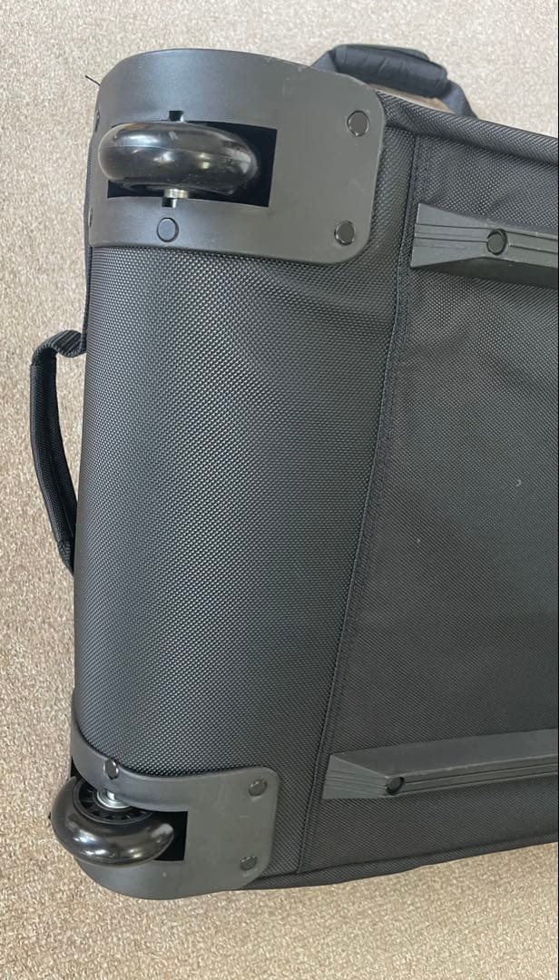 SWIX スウイックス　キャスター付きバック