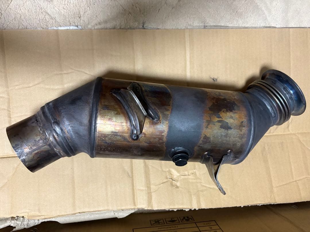 640i(n55エンジン)純正触媒