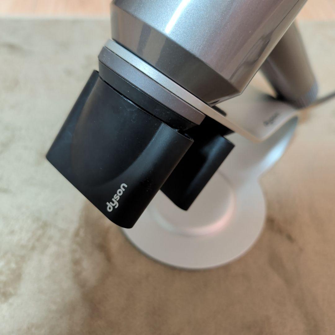 ダイソン ドライヤー　HD08　美品