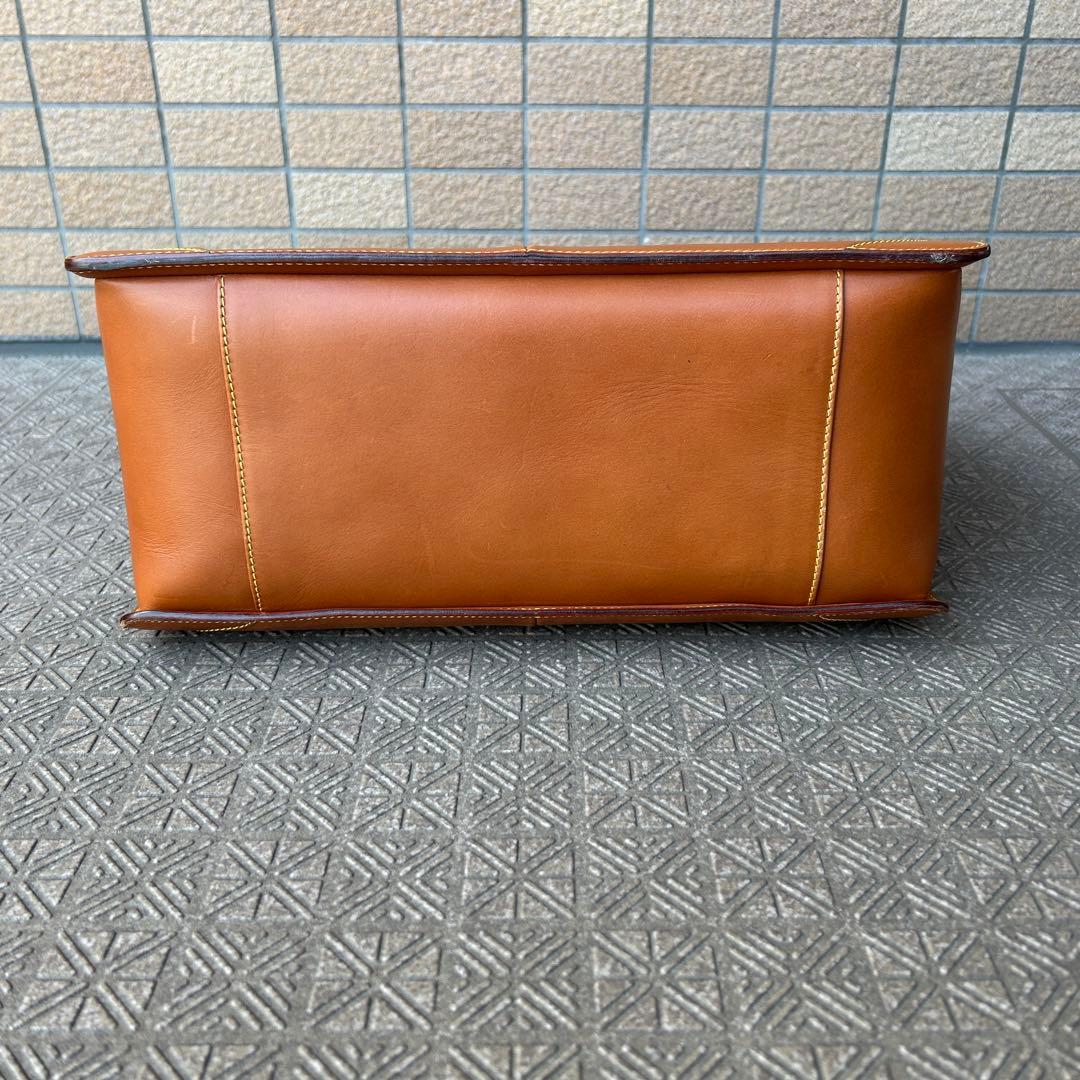 【mememe様分】名品・中古美品】ルイヴィトン ノマド ネゲブGM キャラメル